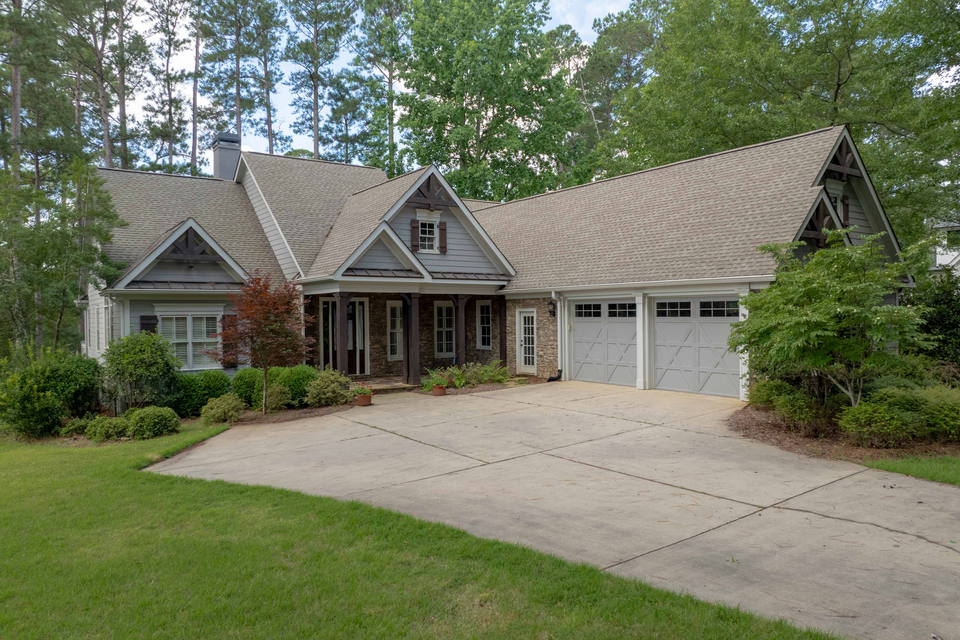 1321 Swift Creek image 3